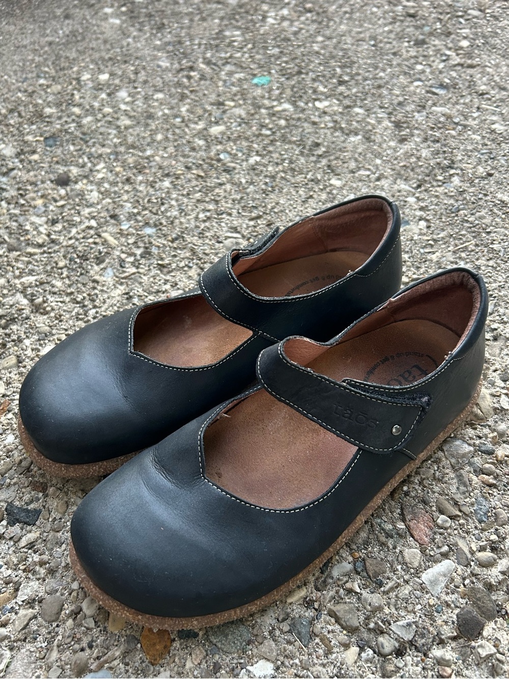 Taos Black Mary Jane Shoes Black Leather Size 9-9.5 Ultimate Comfort Minimalist